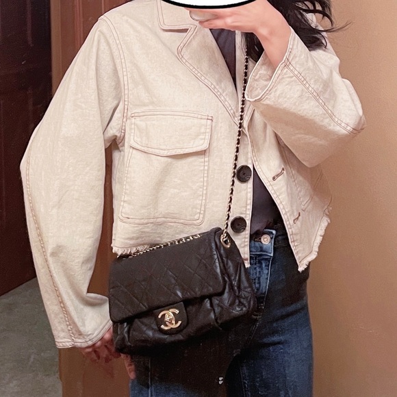 CHANEL Handbag Black Quilted Reissue Flap Bag - Picture 3 of 9